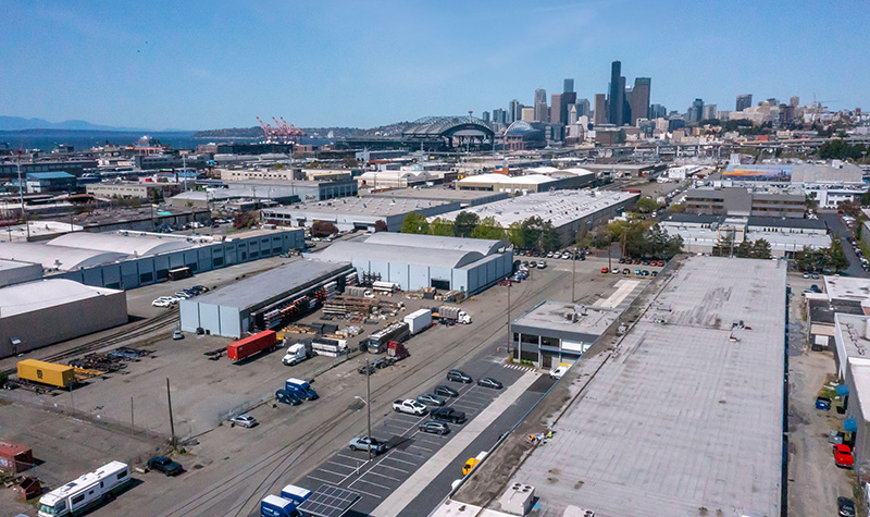 8th Ave Point Building Photo