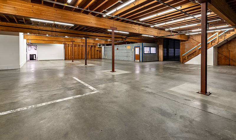 8th Ave Point Building Photo